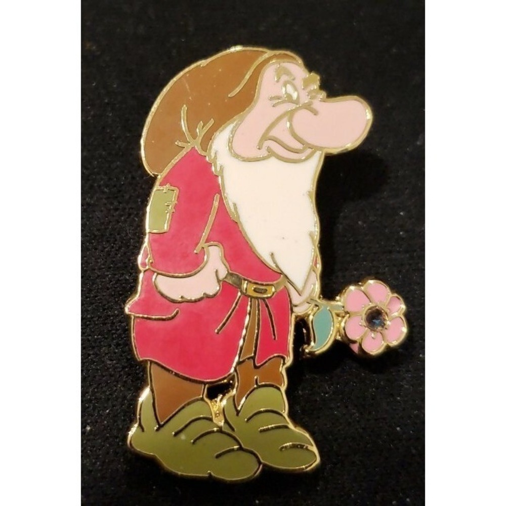 Disney‎ Pin Grumpy Dwarf Flower AP Preproduction Sample Artist Proof LE 00032
